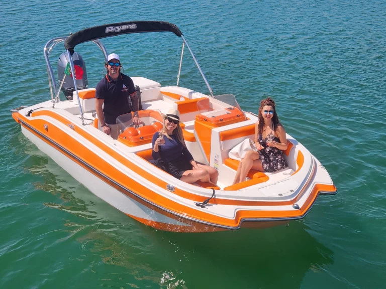 Alquiler Lagos - Bryant Sportabout en SamBoat