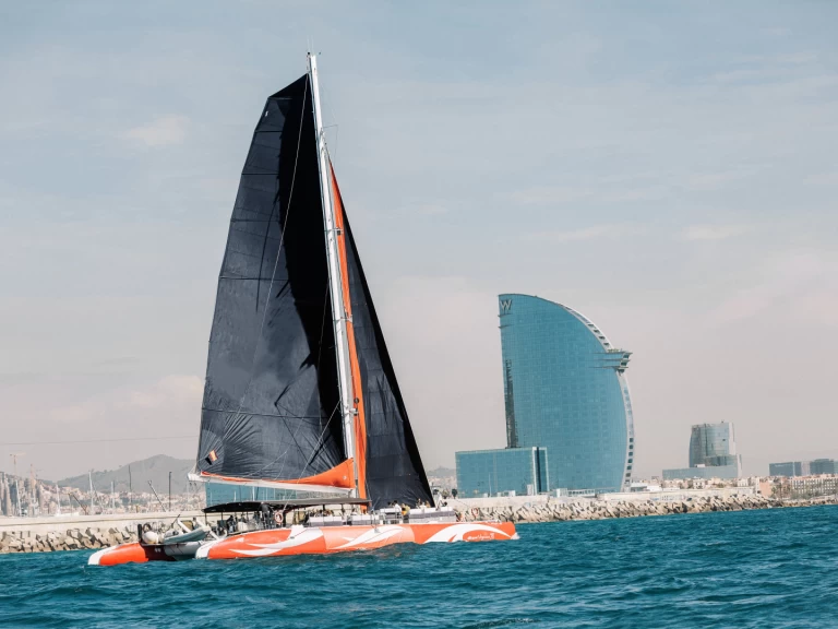 Alquiler Catamarán Ocean Voyager con o sin  título de navegación