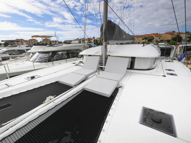 Alquiler Catamarán Excess con o sin  título de navegación
