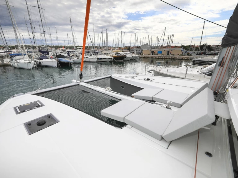 Catamarán para alquilar Biograd na Moru al mejor precio