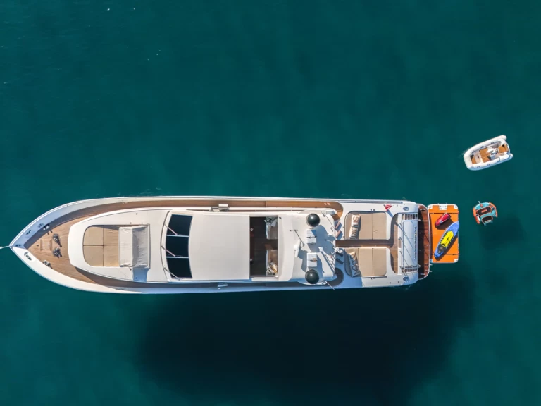 Alquiler de Leopard Léopard 27 en Saint-Raphaël