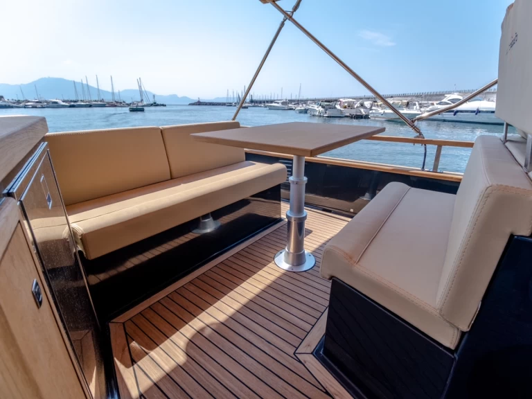 Alquiler de Lancha, con o sin patrón Nautica Esposito Marinella di Sarzana