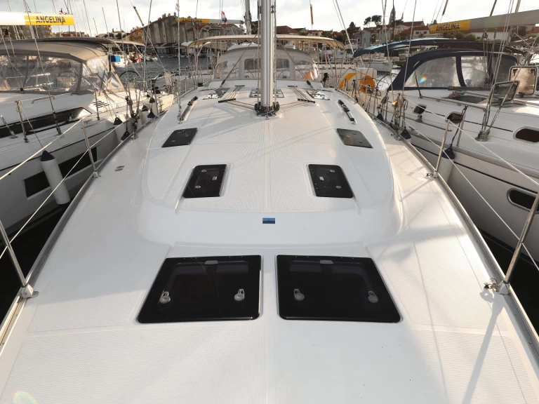 Alquiler de Velero, con o sin patrón Bavaria Biograd na Moru