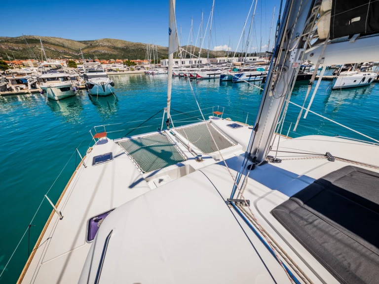 Alquiler de barcos Seget Donji barato de Lagoon 450 F