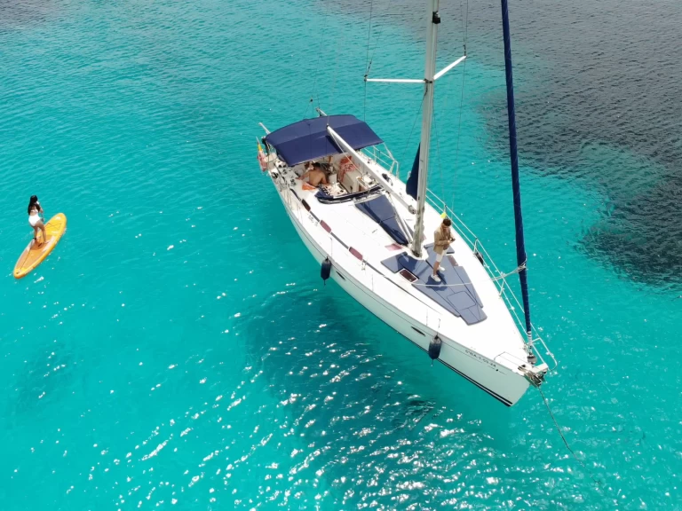 Velero para alquilar Puerto de Mahón al mejor precio