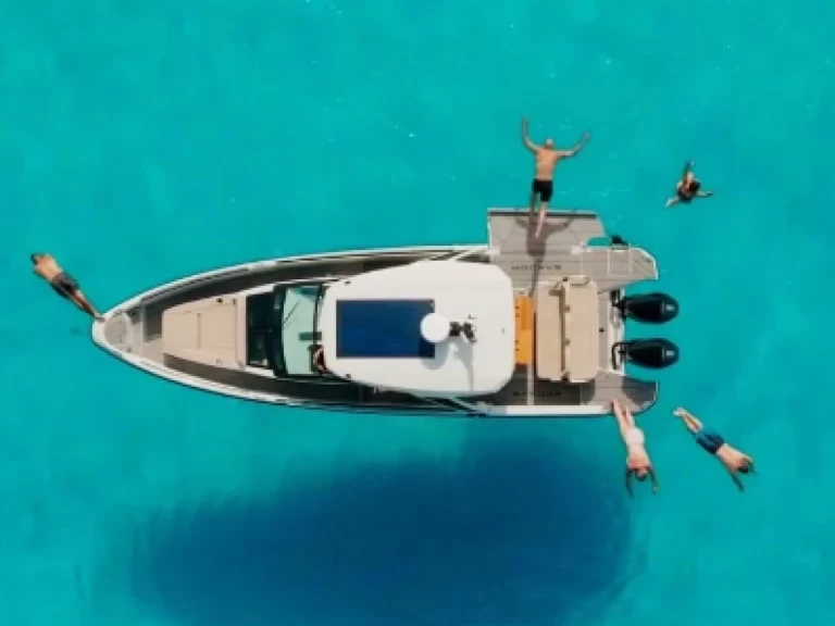 Alquiler de barcos Agios Geórgios Argyrádon barato de 10.28M