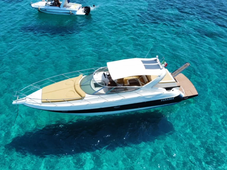 Alquiler de Cranchi Endurance 39 en Isla Favignana