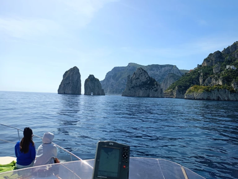 Lancha para alquilar Castellammare di Stabia al mejor precio