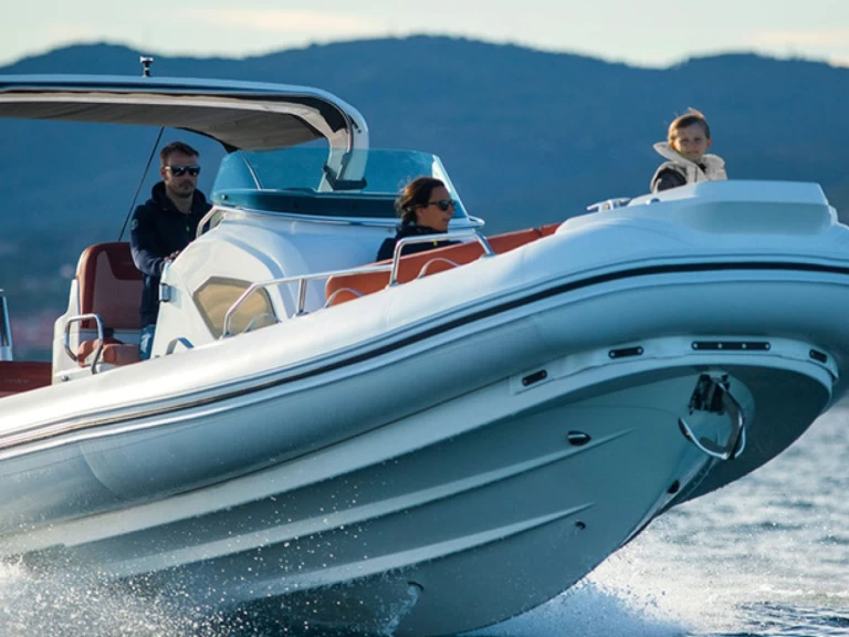 Alquiler Lancha en Bandol - Zodiac Medline 9