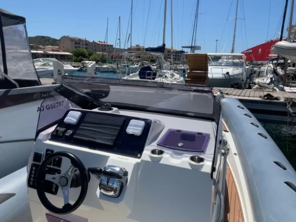 Alquiler de embarcaciones Brig Eagle 10 enPropriano en Samboat