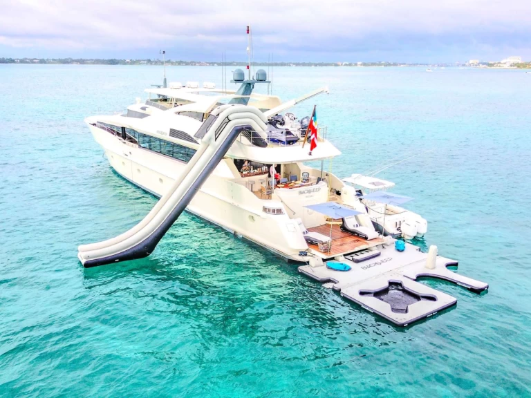 Palmer Johnson BLACKSHEEP de alquiler a Nassau