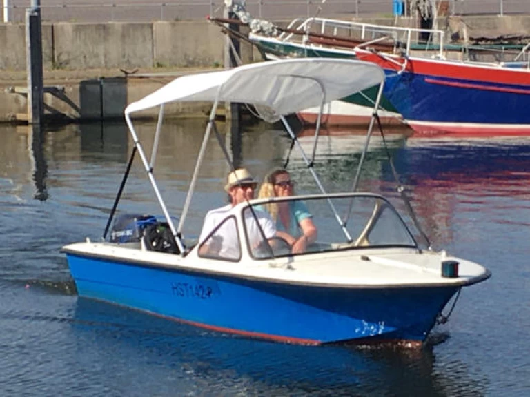 Alquiler de embarcaciones Trainer 1 enRostock en Samboat