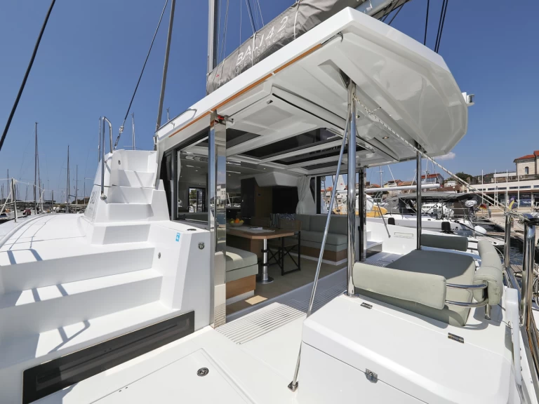 Alquiler Catamarán Bali con o sin  título de navegación