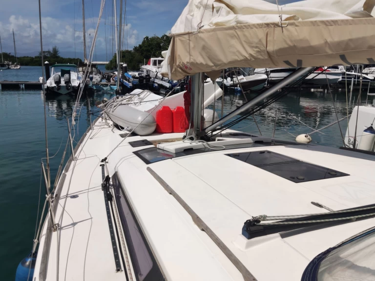 Alquiler de barcos Anse Marcel barato de Dufour 500 Grand Large