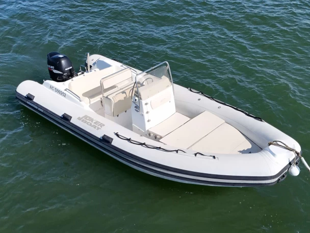 Alquiler de embarcaciones Joker Boat Coaster 600 enGrand Piquey en Samboat