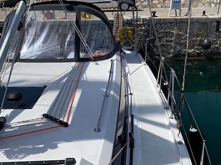 Alquiler Álimos - Bavaria Bavaria C42 en SamBoat