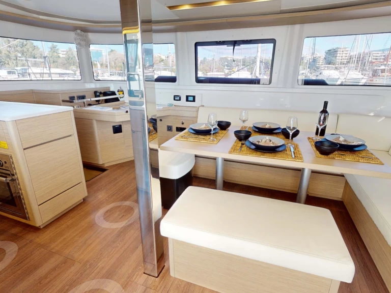 Alquiler de embarcaciones Lagoon Lagoon 46 enÁlimos en Samboat