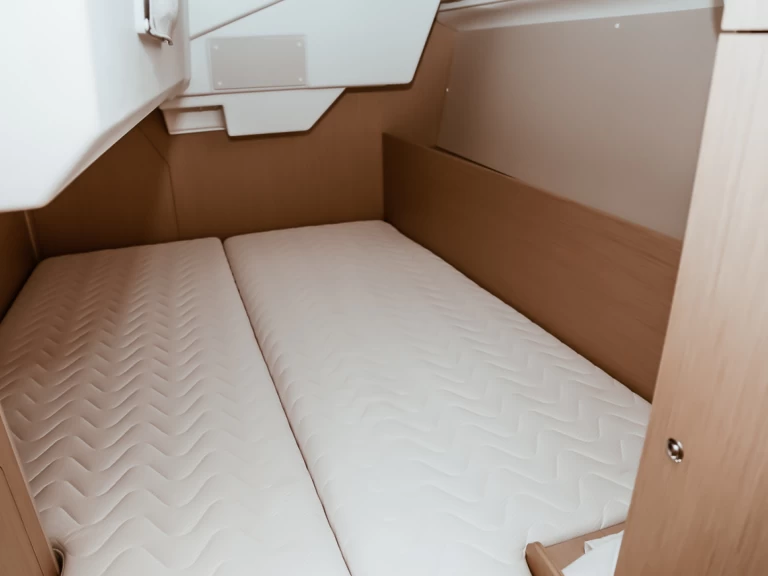 Alquiler de Velero, con o sin patrón Bénéteau Punta Ala