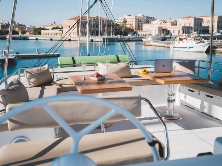 Alquiler de embarcaciones Bali Bali 5.4 enCapo d'Orlando en Samboat