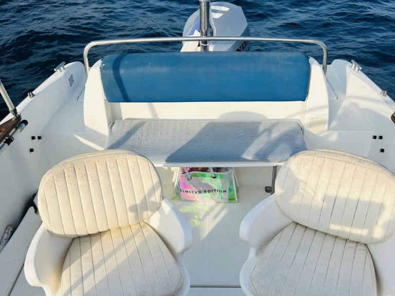 Alquiler Lancha Bénéteau con o sin  título de navegación