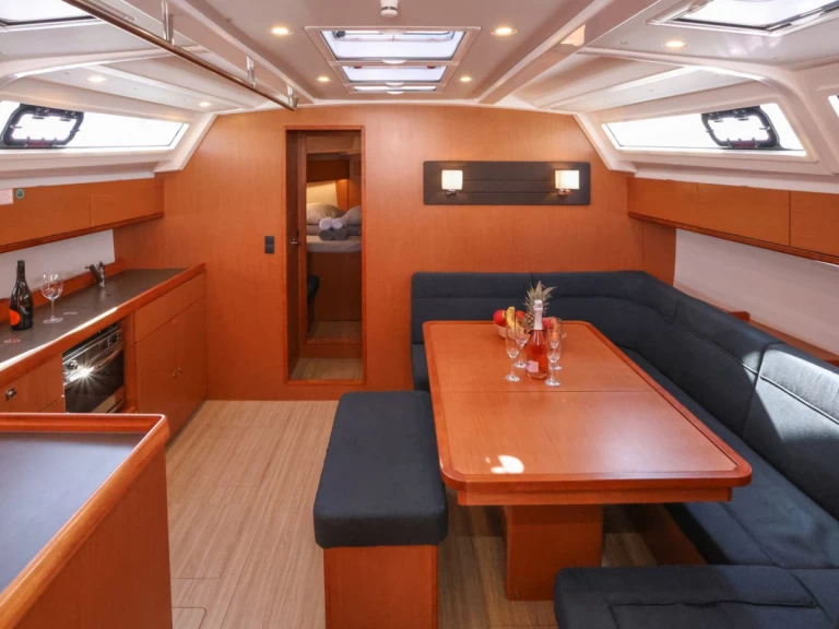 Alquiler Kaštela - Bavaria Cruiser 46 en SamBoat