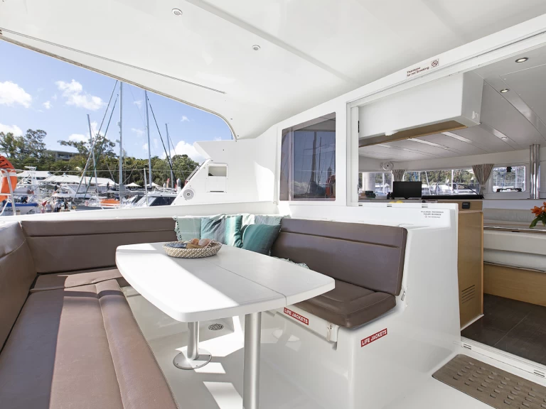 Alquiler de Lagoon Lagoon 421 en Airlie Beach