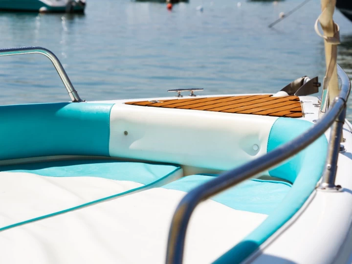 Alquiler de Lancha, con o sin patrón Coverline Torre Canne