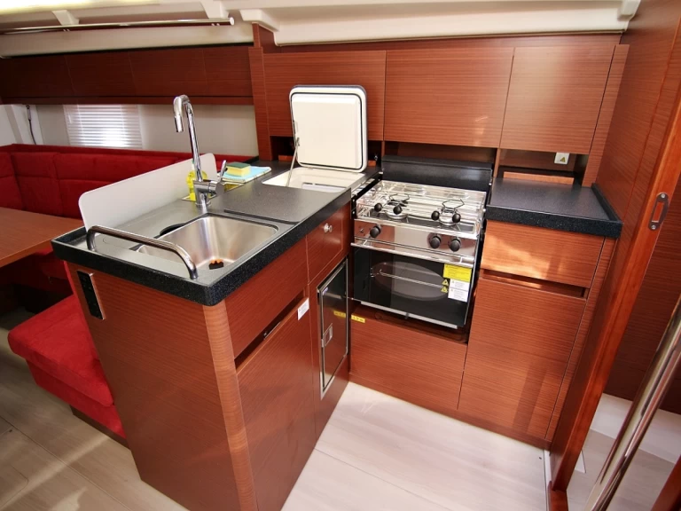 Alquiler de embarcaciones Hanse Hanse 418 enSukošan en Samboat