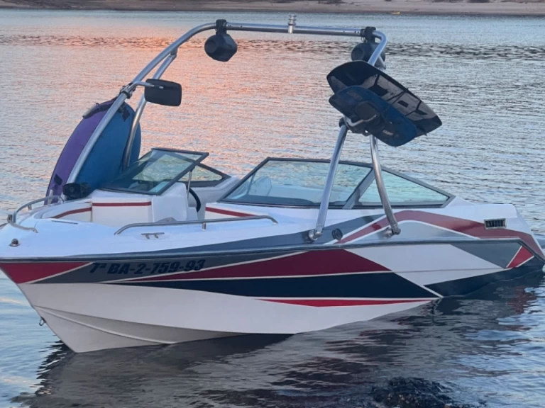 Alquiler de Régal Valenti 190 en Abejar