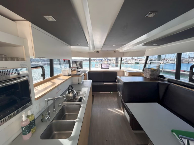 Fountaine Pajot Fountaine Pajot MY 37 de alquiler a Airlie Beach