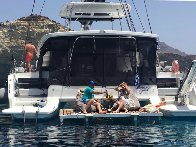 Lagoon Lagoon 51 de alquiler a Álimos