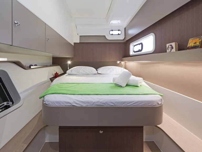 Alquiler Catamarán Bali con o sin  título de navegación