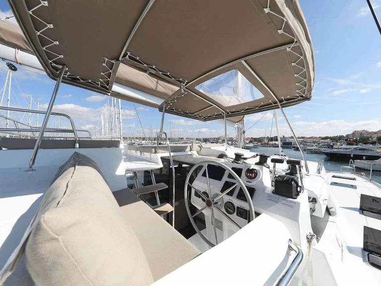 Fountaine Pajot Saona 47 de alquiler a Biograd na Moru