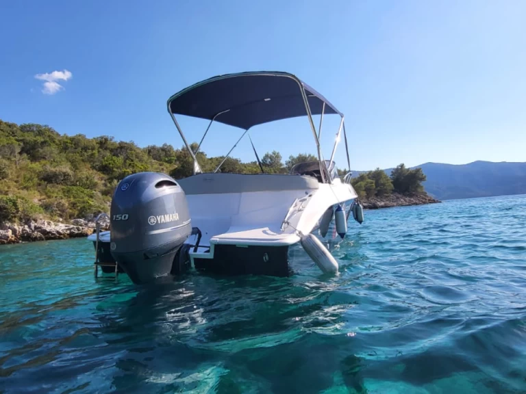Alquiler Lancha Marinello con o sin  título de navegación