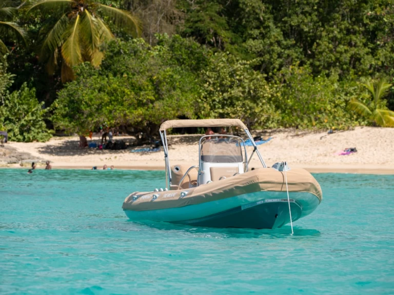 Alquiler de embarcaciones Zodiac Medline 580 enLe Gosier en Samboat