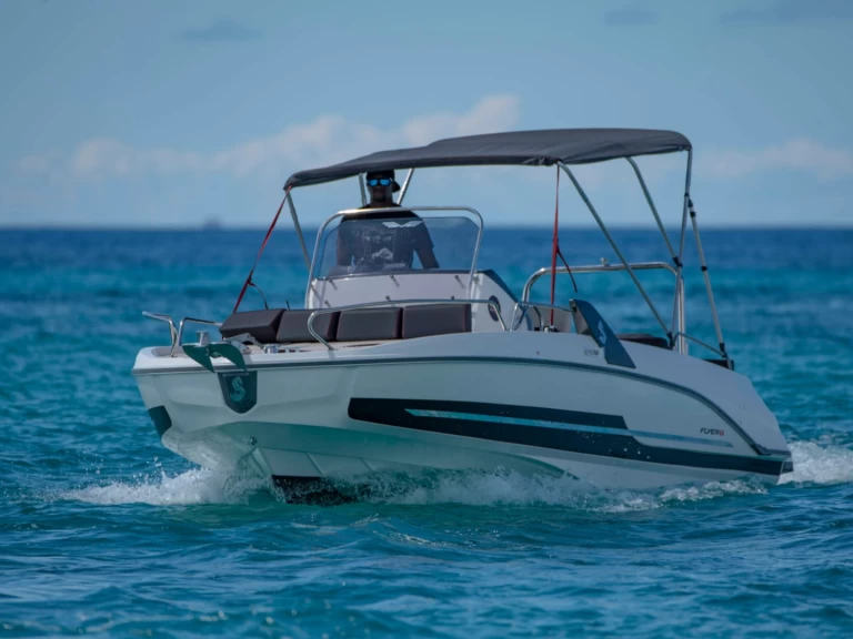 Alquiler de Bénéteau Flyer 6.6 SUNdeck en Le Gosier