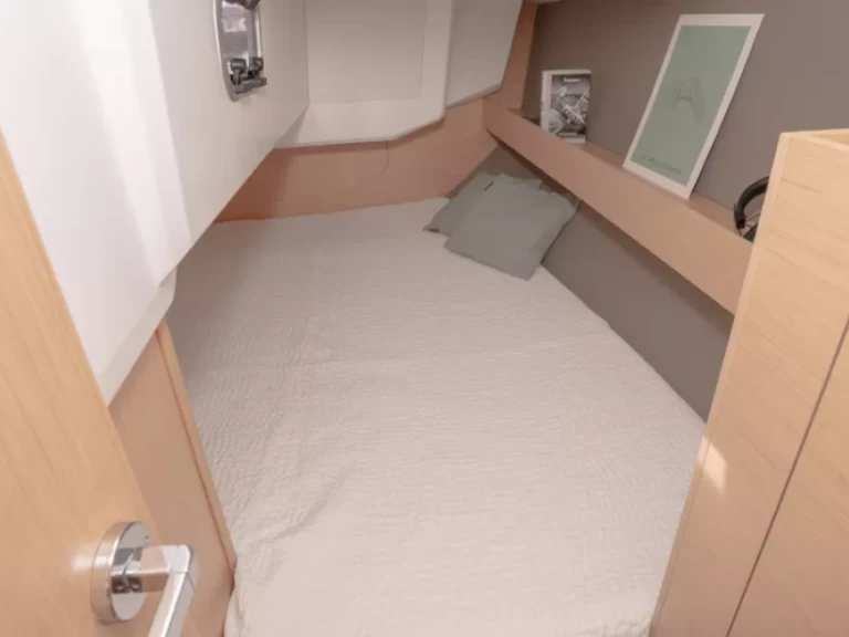 Alquiler Toulon - Bénéteau Oceanis 30.1 en SamBoat