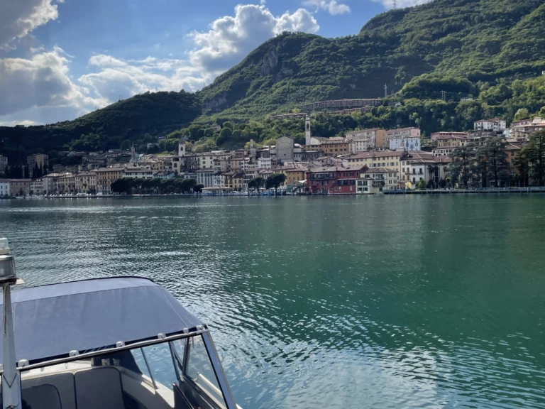 Lancha para alquilar Lovere al mejor precio