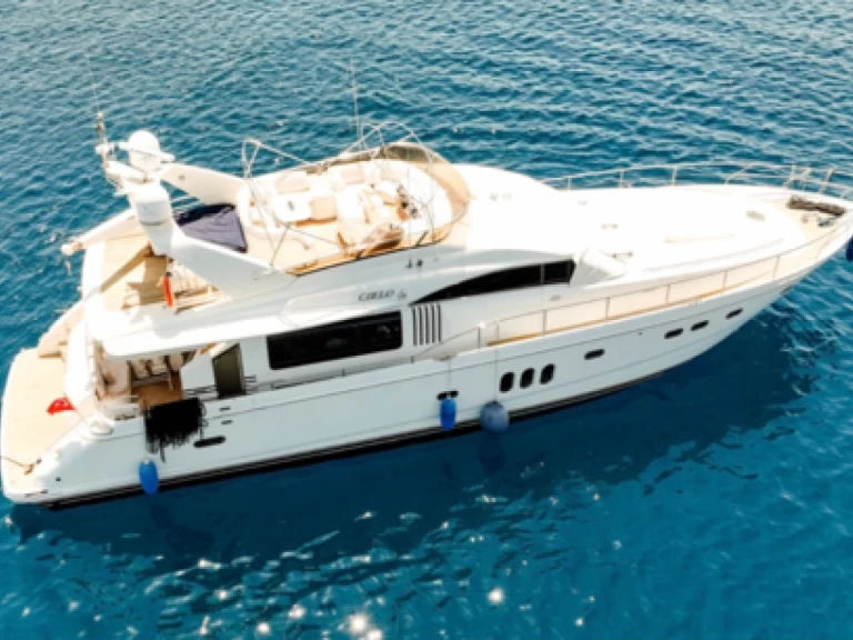 Yate de lujo para alquilar Bodrum harbour al mejor precio