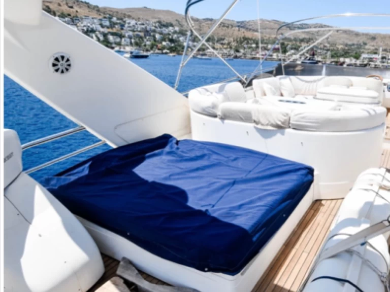 Alquiler Yate de lujo Special Motoryacht con o sin  título de navegación