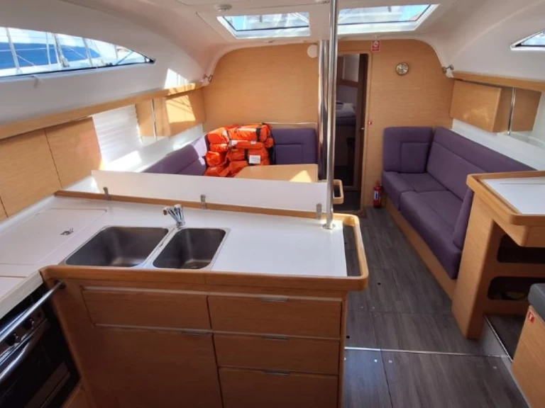 Elan Impression 45 de alquiler a Trogir