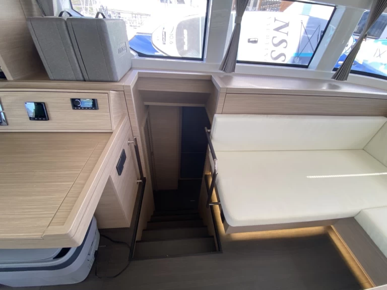 Alquiler Catamarán Lagoon con o sin  título de navegación