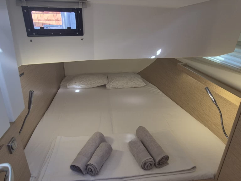 Alquiler de barcos Fethiye barato de Hanse 410