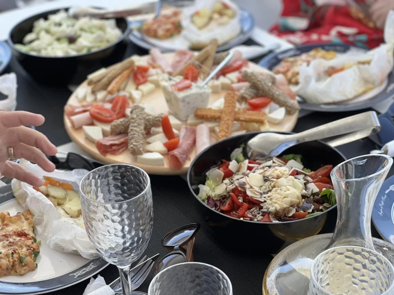 Alquiler Catamarán Bali con o sin  título de navegación