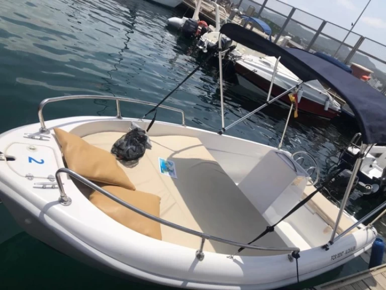 Alquiler de embarcaciones Estable Estable 400 Consola enSant Antoni de Portmany en Samboat