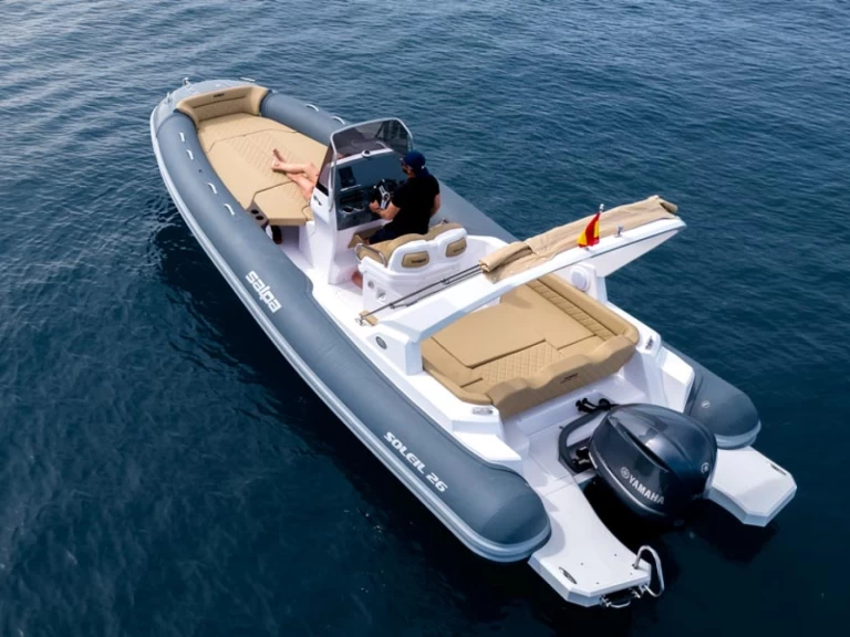 Alquiler Neumática Salpa con o sin  título de navegación