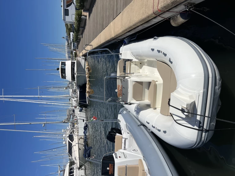 Alquiler de barcos Olbia barato de Tempest 570