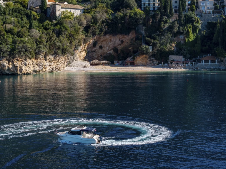 Jeanneau Merry Fisher 725 de alquiler a Dubrovnik