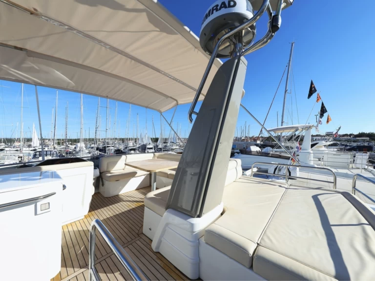 Alquiler de embarcaciones Greenline Yachts Greenline 48 Fly enBiograd na Moru en Samboat