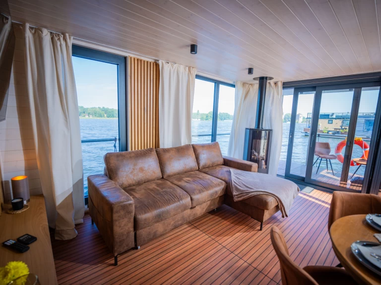 Alquiler de embarcaciones WOMA Woma D13 enFürstenberg/Havel en Samboat